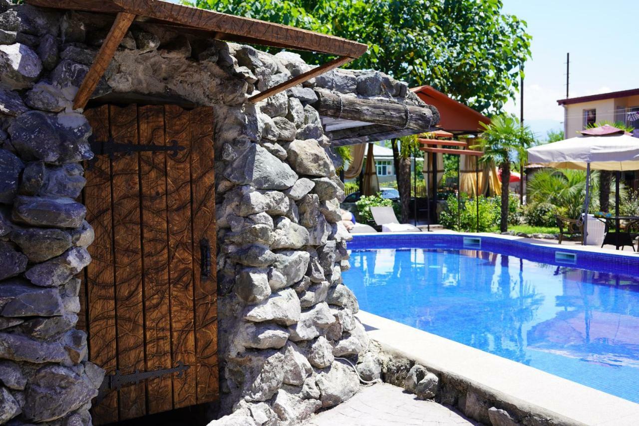 Ponto Hotel Kobuleti Ngoại thất bức ảnh