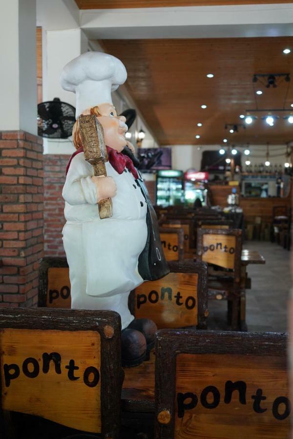 Ponto Hotel Kobuleti Ngoại thất bức ảnh