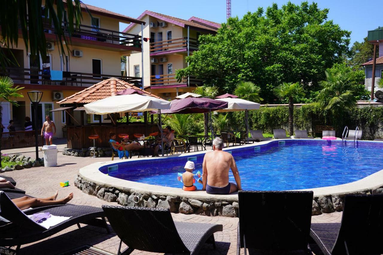 Ponto Hotel Kobuleti Ngoại thất bức ảnh